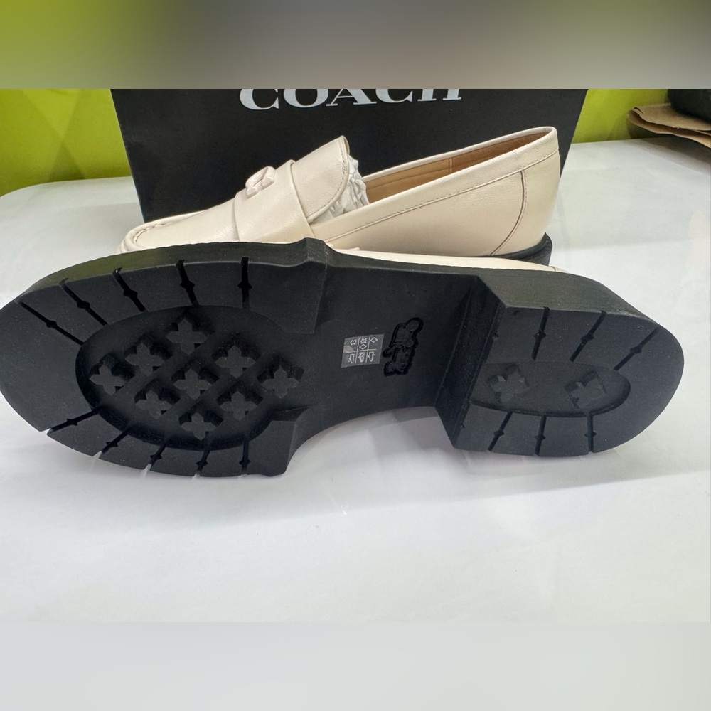 Coach Leah Platform Lug Sole Leather Loafers - Picture 4 of 6